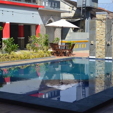Hotel Asri Baru 普禾加多 外观 照片