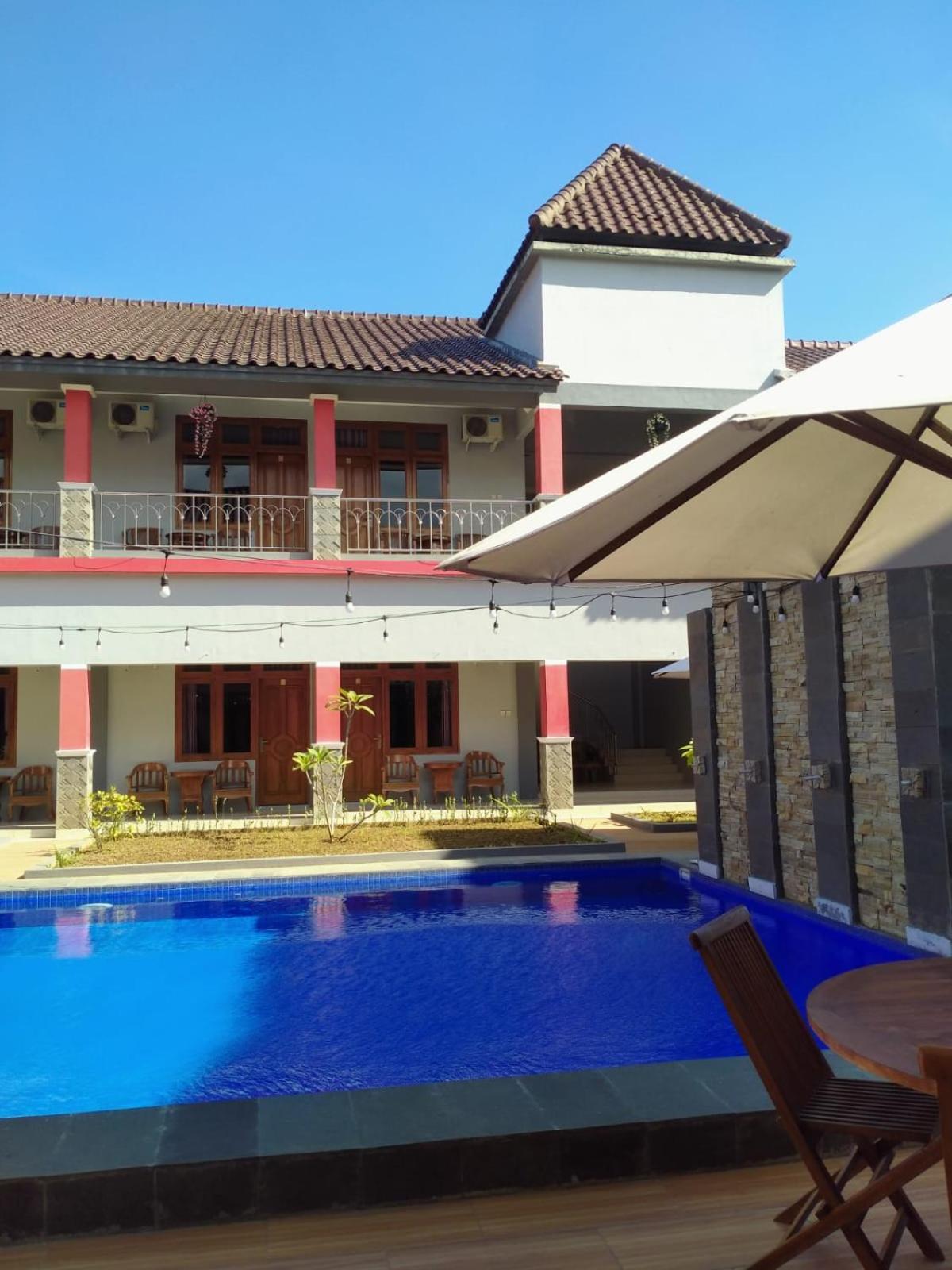 Hotel Asri Baru 普禾加多 外观 照片