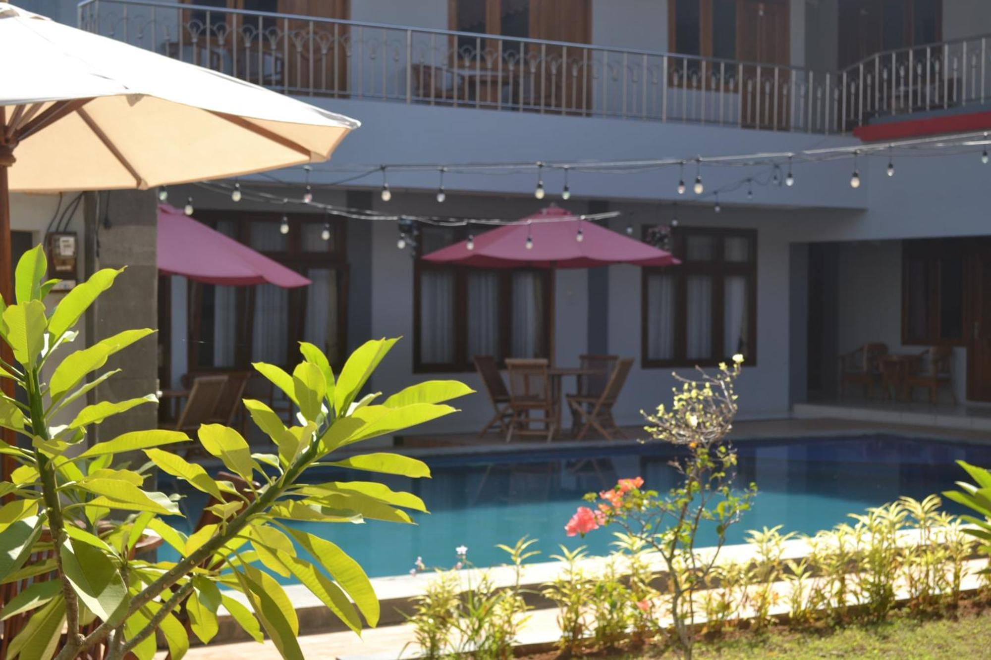 Hotel Asri Baru 普禾加多 外观 照片